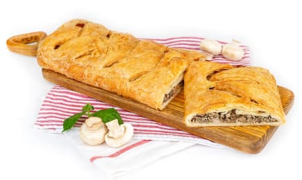 Пирог с мясом и грибами