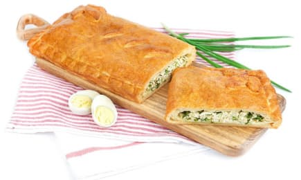 Пирог с зеленым луком и яйцом