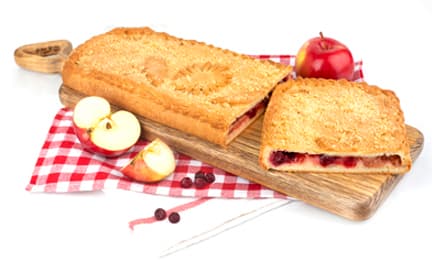 Пирог с яблоками и клюквой